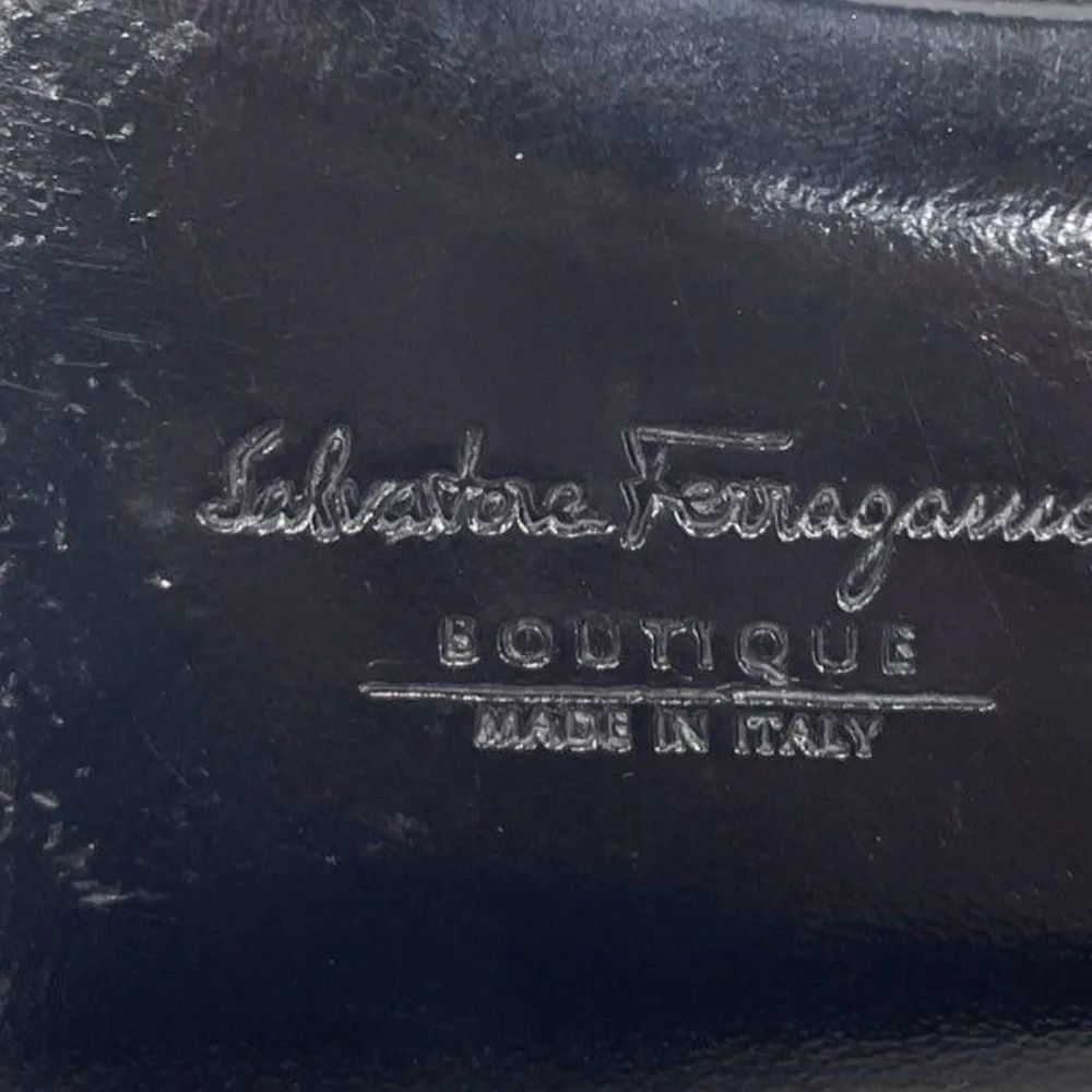 Salvatore Ferragamo Black Flats with Bow - Picture 7 of 8